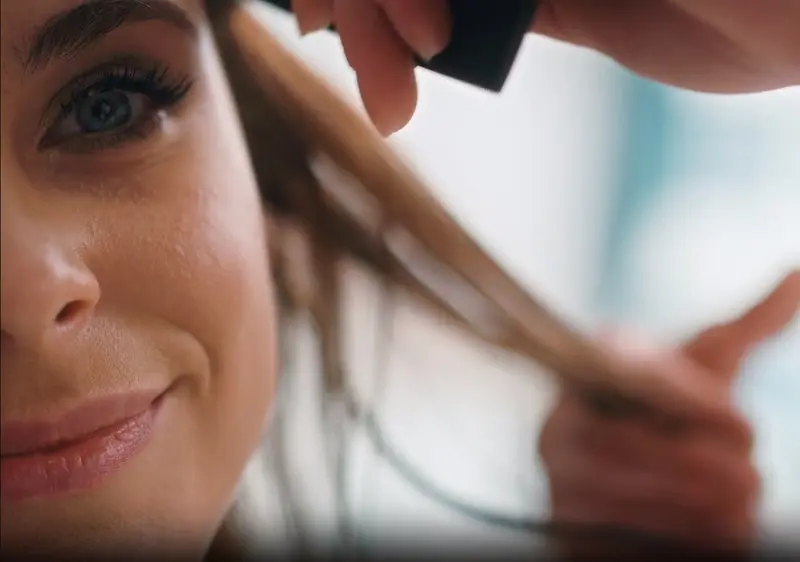 conseils pratiques pour réparer les cheveux électriques
