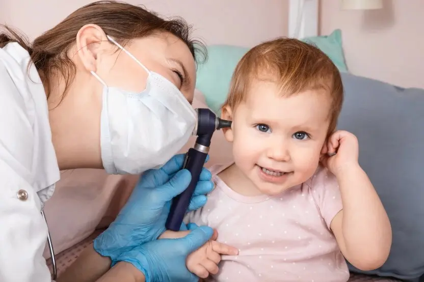 comment reconnaitre les Signes Otite Bébé